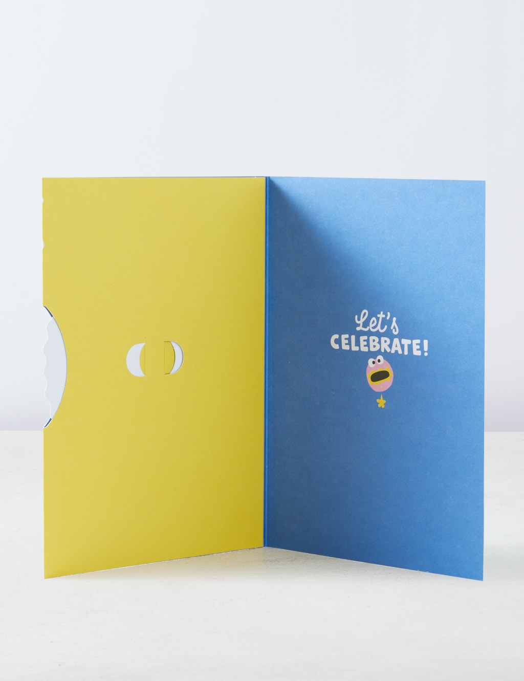 Kids' Card & Small Gift Bag Set - Fun 'Ombles' Design with Moving Parts 3 of 5