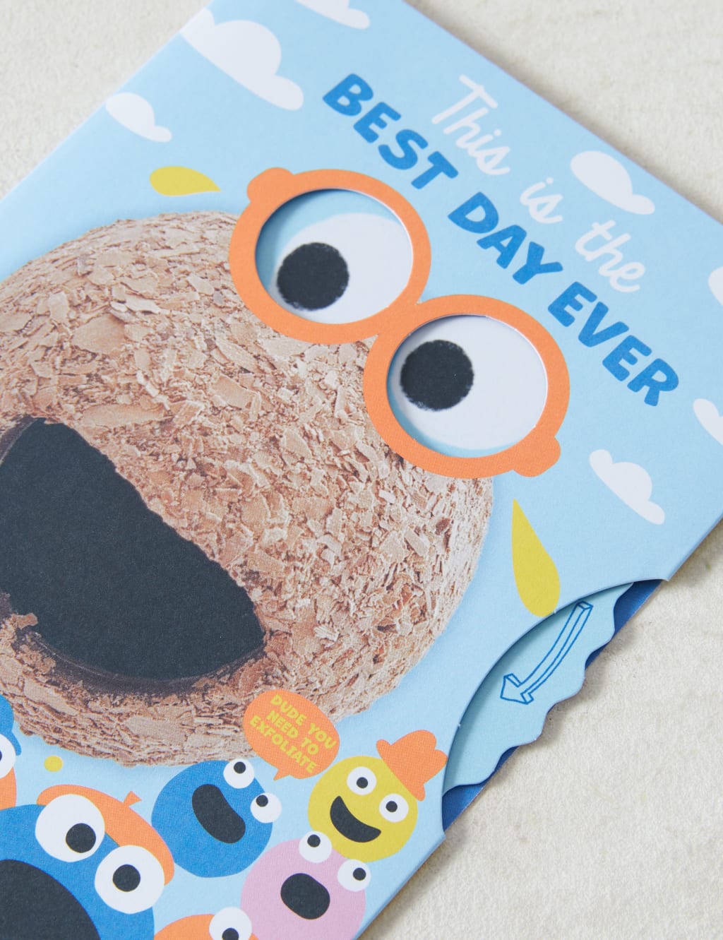 Kids' Card & Small Gift Bag Set - Fun 'Ombles' Design with Moving Parts 4 of 5