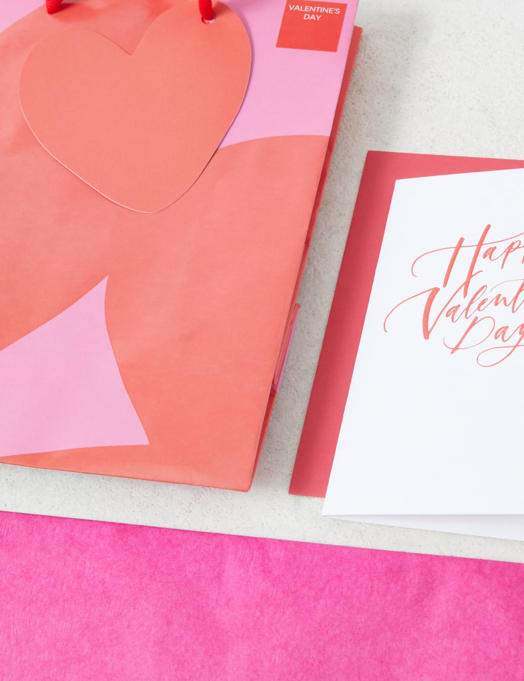 Valentine Tissue, Bag & Card Pack 4 of 7