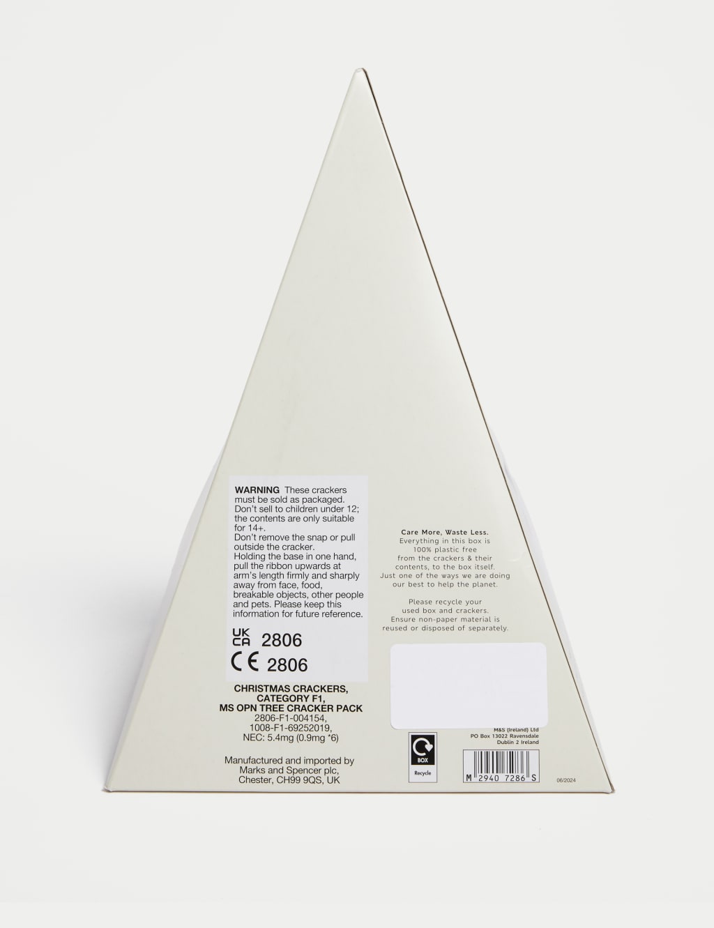 6 Festive Tree-Shaped Christmas Crackers 4 of 4