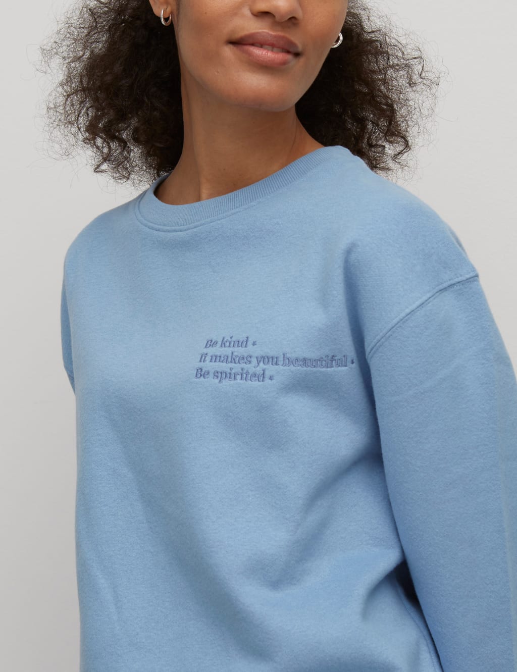 Be Kind Slogan Crew Neck Sweatshirt 5 of 5
