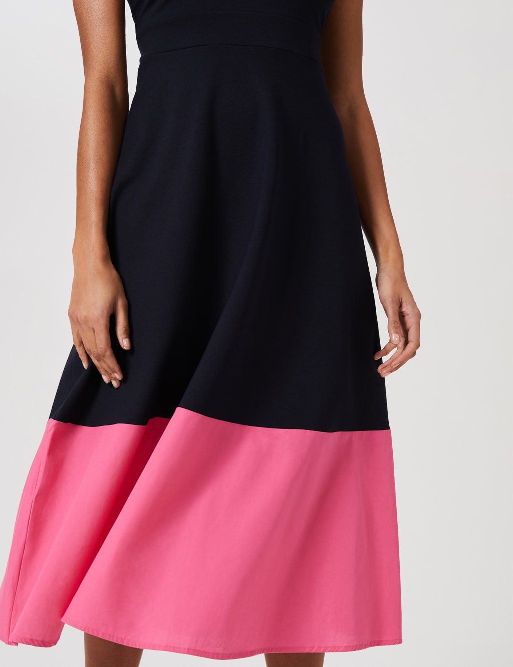 Jersey Colour Block V-Neck Skater Dress 5 of 5