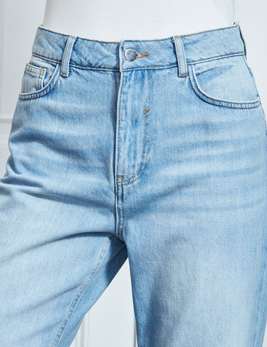 Girlfriend High Waisted Jeans 4 of 5