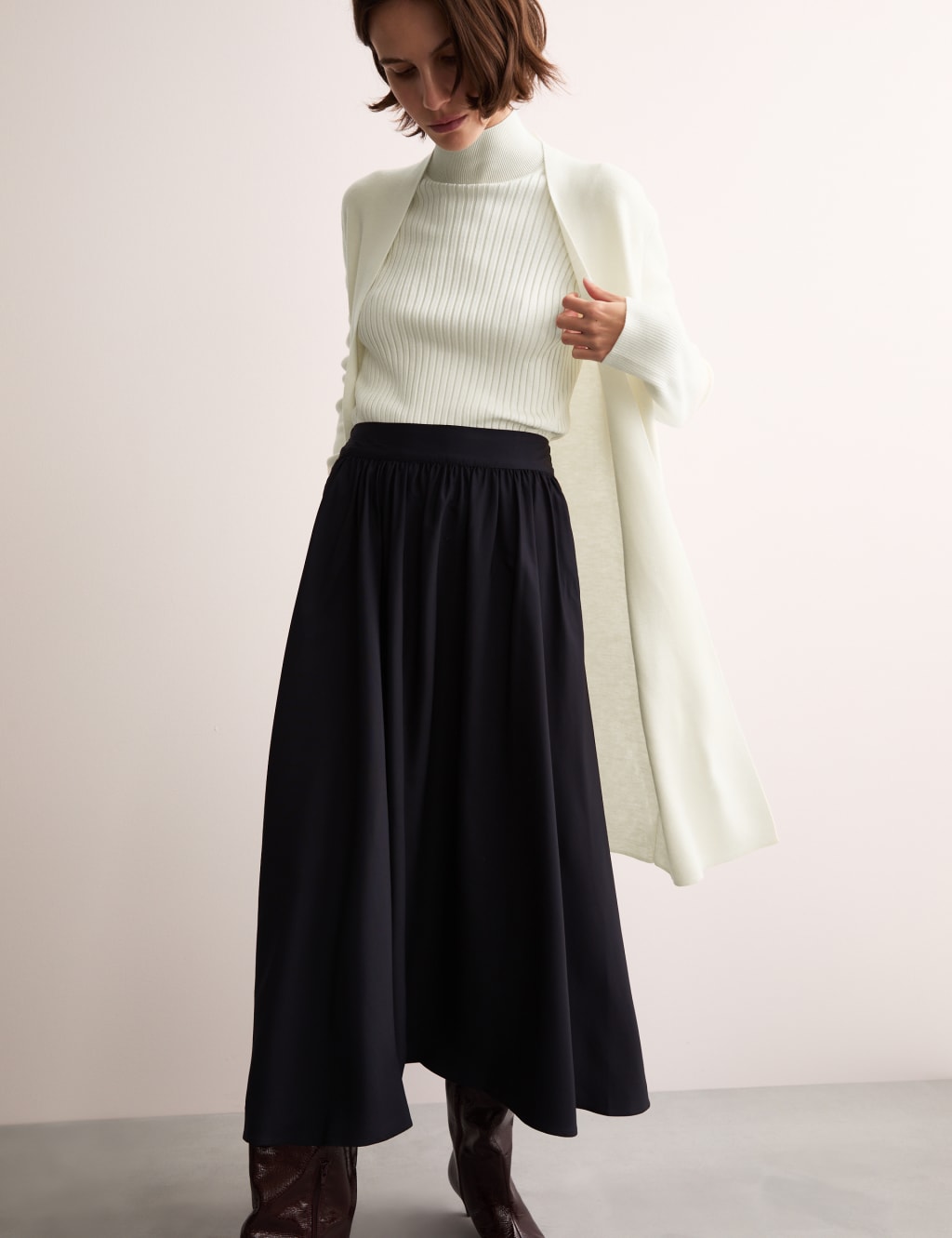 Pure Merino Wool Longline Cardigan 4 of 7