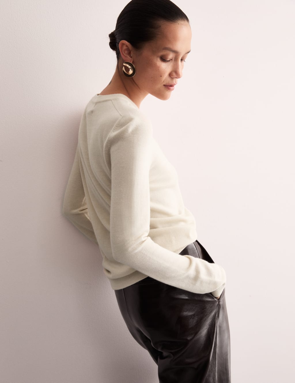 Wool Rich Knitted Top with Cashmere 1 of 7