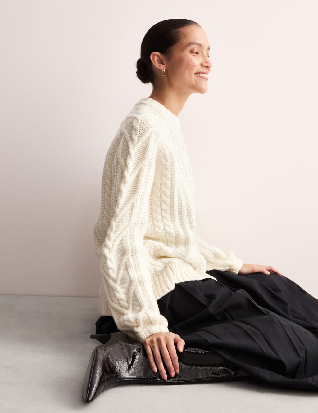 Pure Lambswool Textured Cable Knit Jumper JAEGER M S