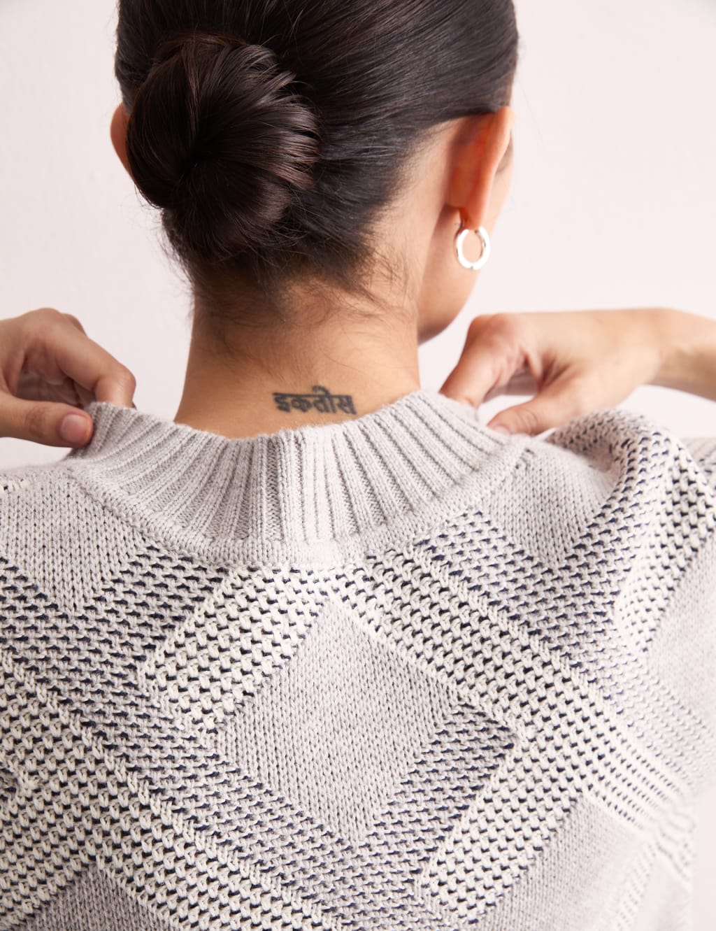 Pure Merino Wool Textured V-Neck Jumper 6 of 8