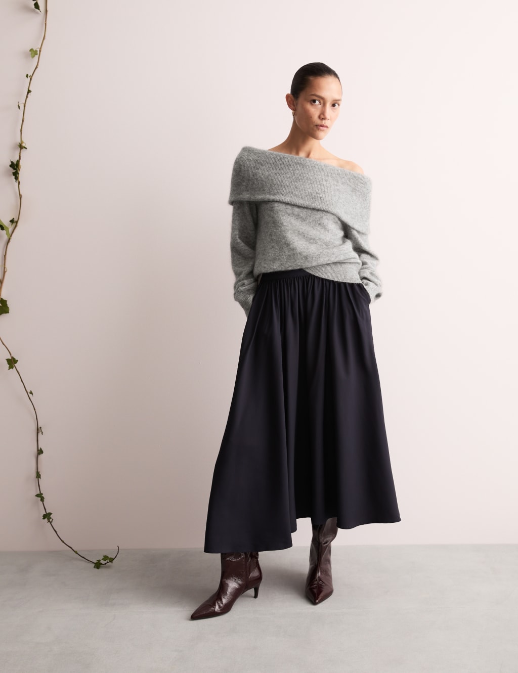 Mohair Blend Off The Shoulder Jumper 6 of 7