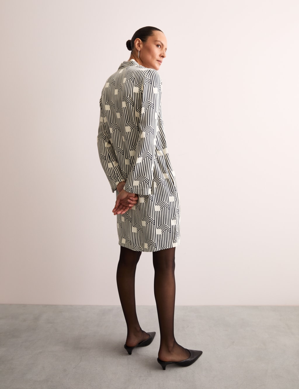 Geometric Short Shift Dress 4 of 6