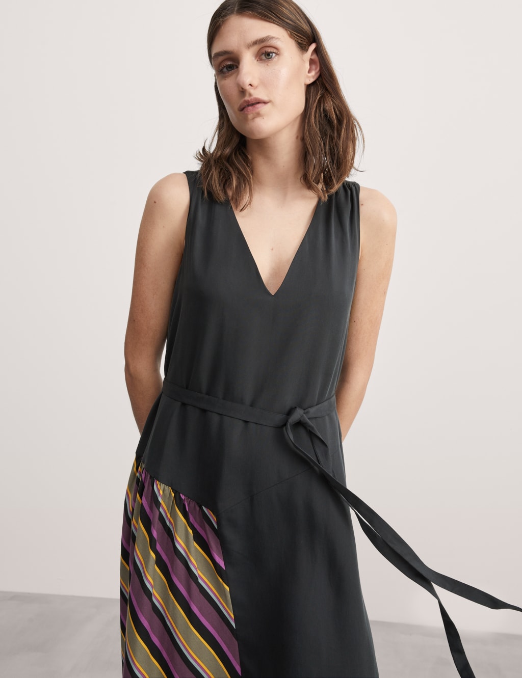 Pure Lyocell V Neck Midi Shift Dress JAEGER M S