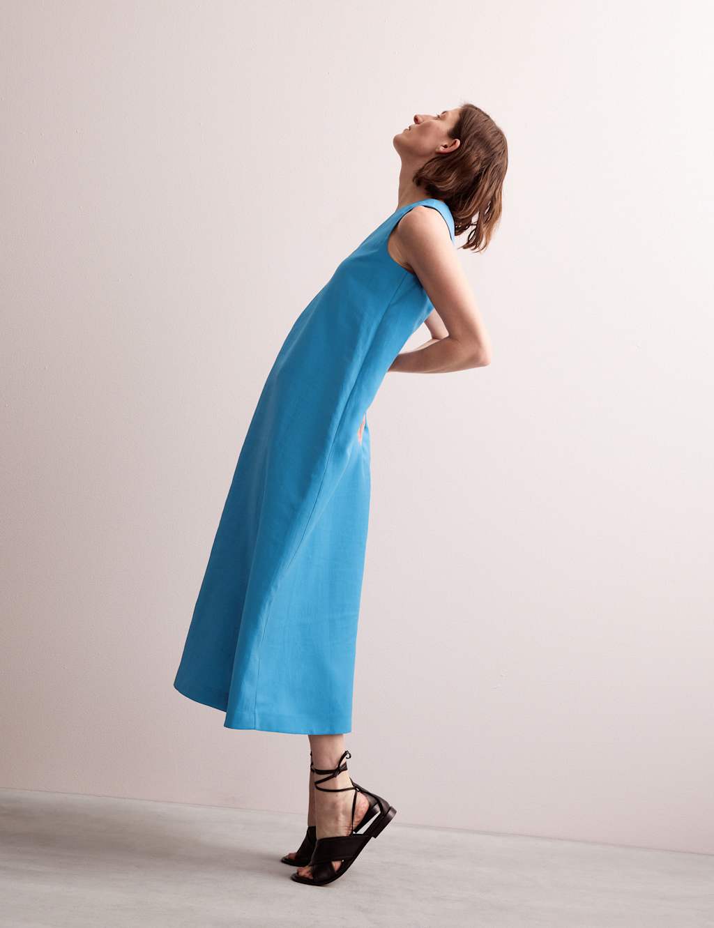 Linen Rich Shimmer V-Neck Midi Dress 3 of 8