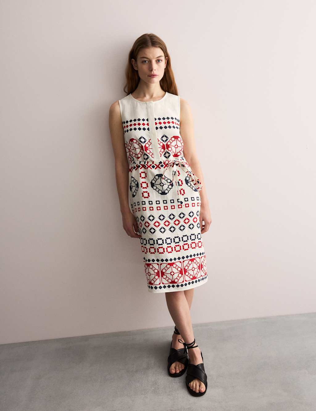 Pure Linen Geometric Knee Length Shift Dress 3 of 7