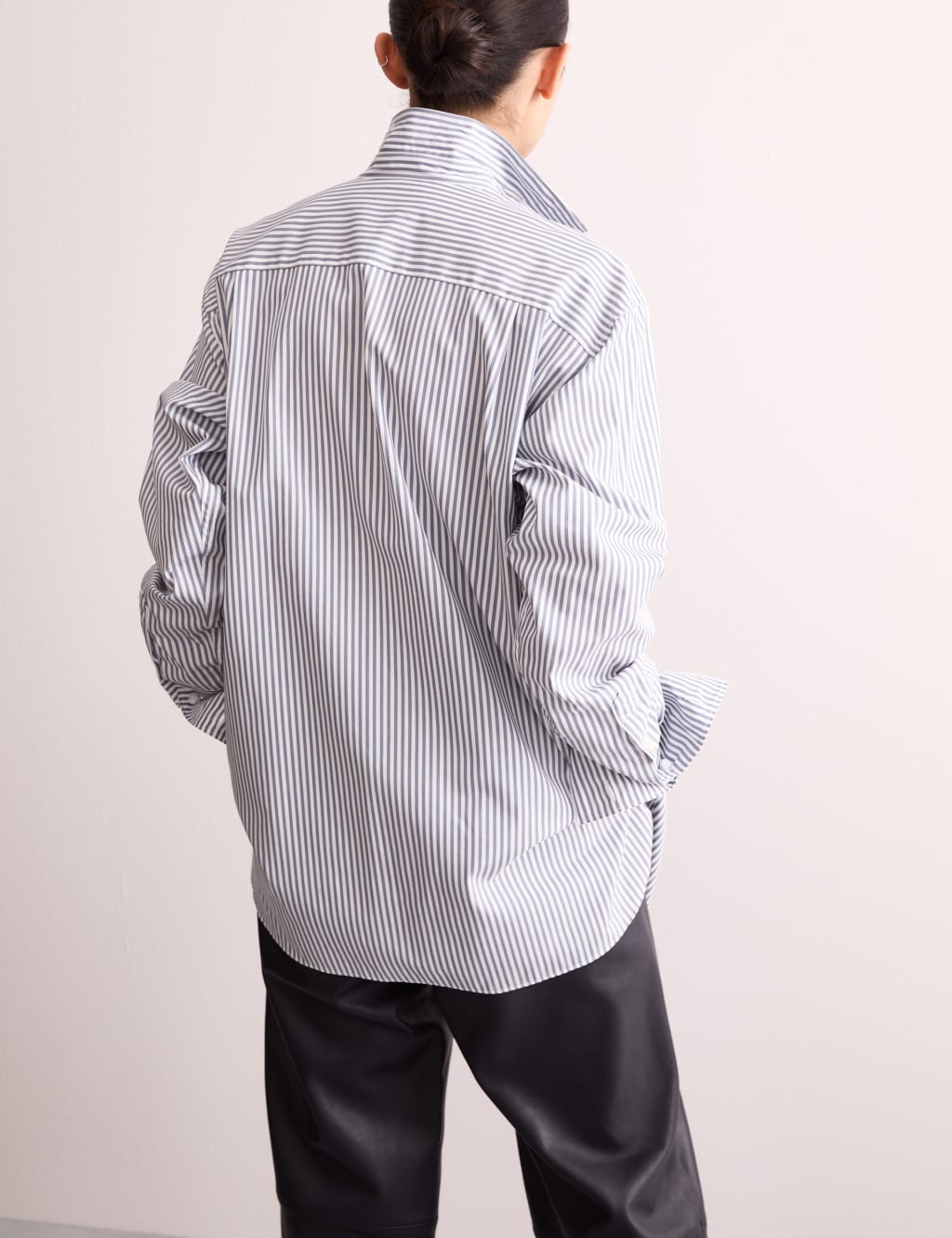 Pure Cotton Double Cuff Relaxed Shirt 4 of 8