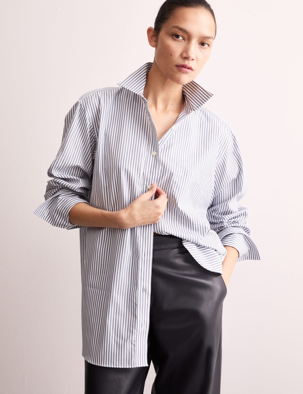 Pure Cotton Double Cuff Relaxed Shirt 7 of 8