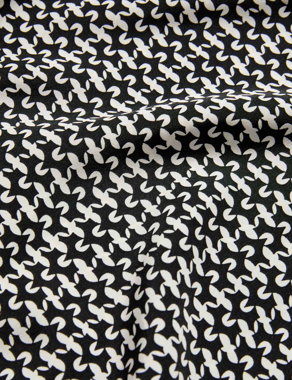 Pure Silk Geometric Scoop Neck Vest Top 6 of 6