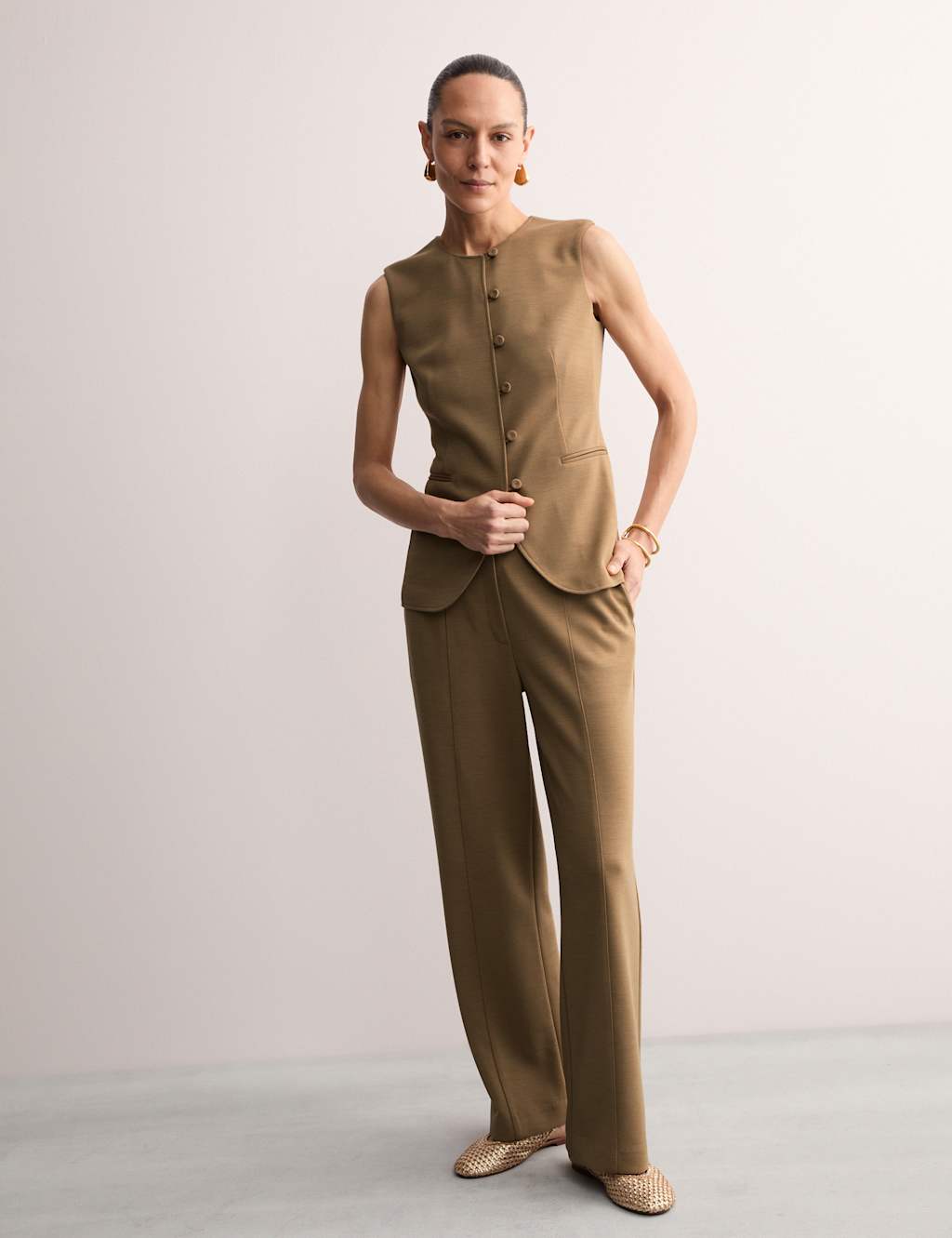 Wool Blend waistcoat 4 of 8