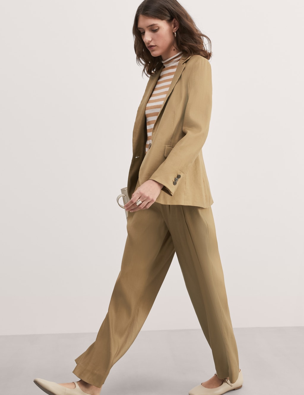Linen Blend Single Breasted Blazer 5 of 10