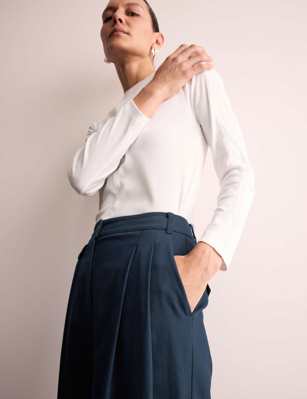 Cotton Rich Wide Leg Trousers with Linen 7 of 8