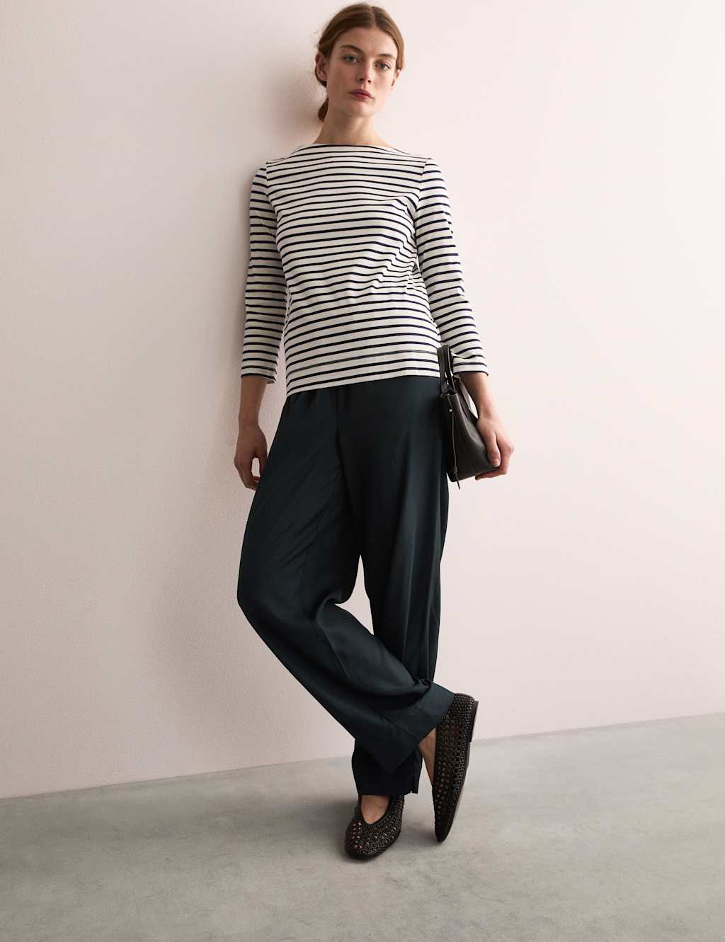 Elasticated Waist Pull On Tapered Trousers 3 of 7