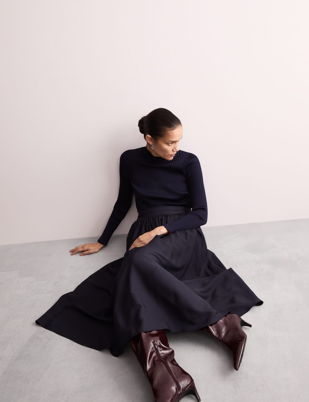 Pleated Twill Midi A-Line Skirt 4 of 7