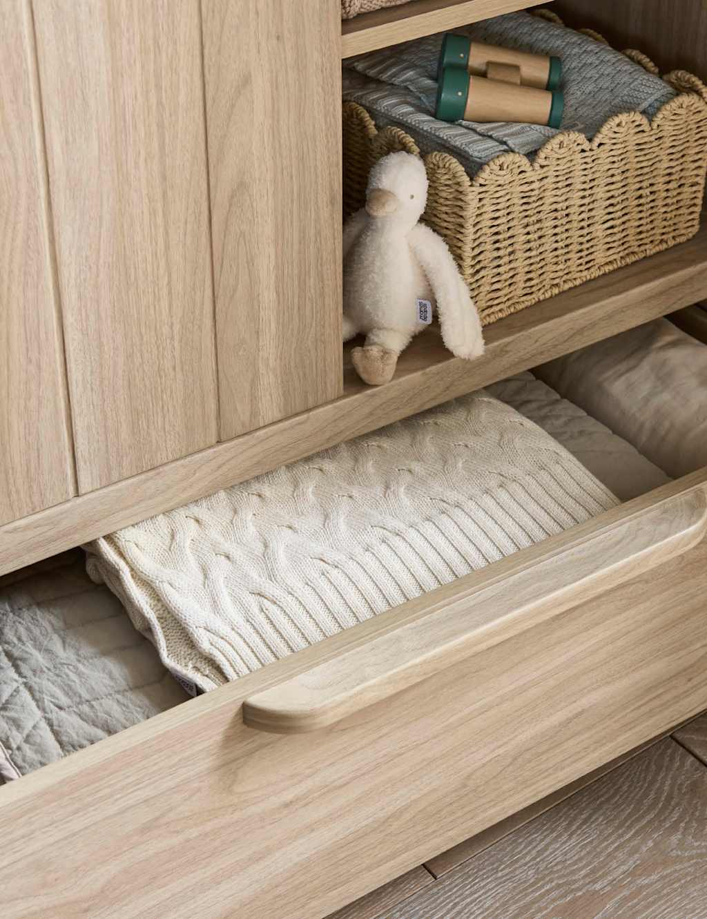 Franklin 3 Piece Cot Bed, Dresser & Wardrobe 13 of 14