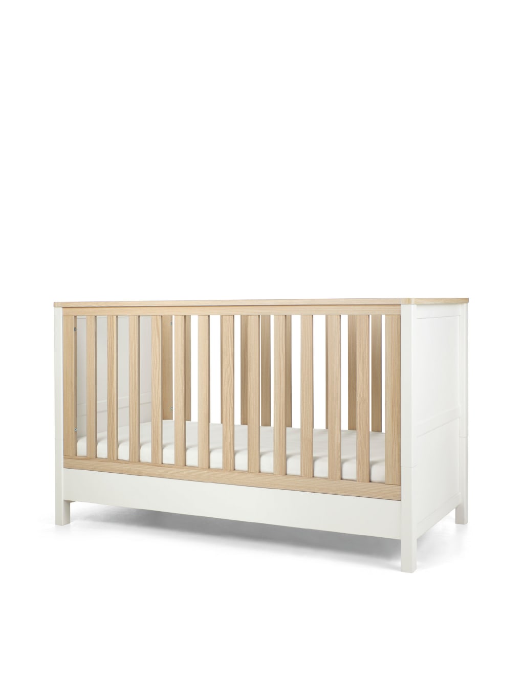 Harwell 2 Piece Cotbed Set with Dresser 3 of 7