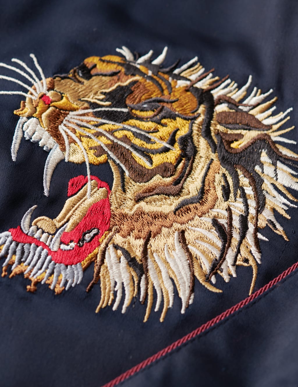 Embroidered Bomber Jacket Superdry M S