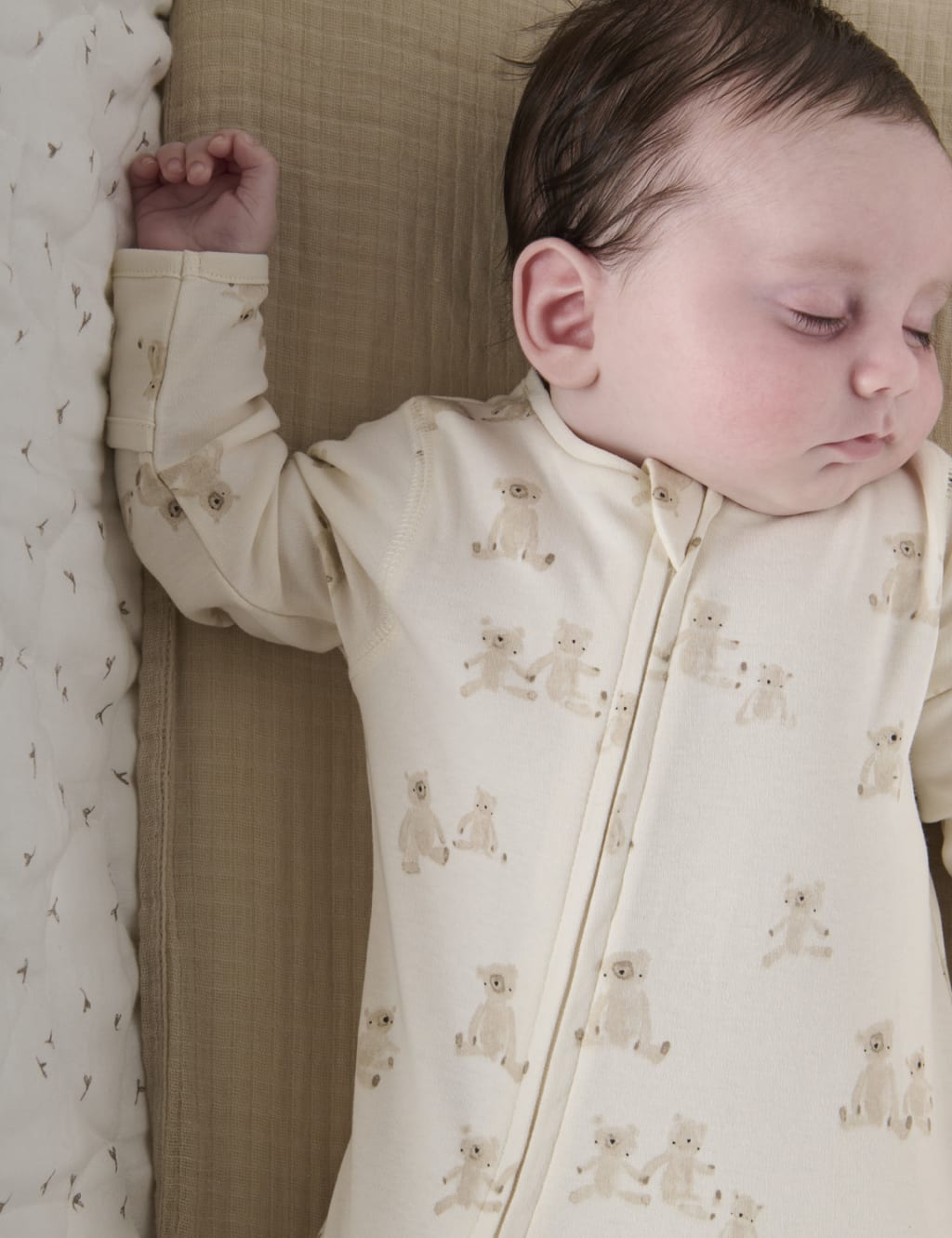 Teddy Bear Print All In One (6½lbs-1 Yrs) 3 of 5