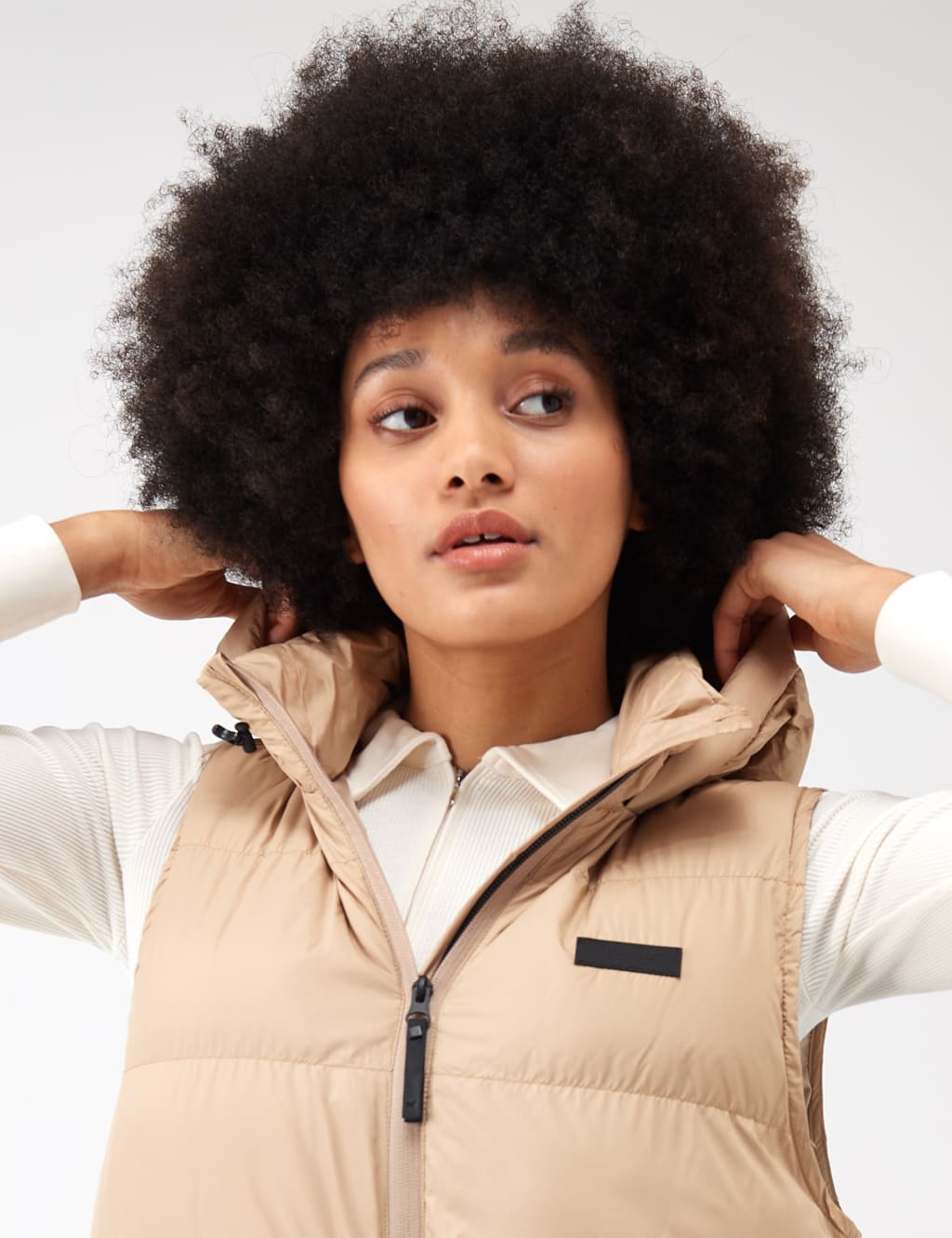 Ganella Water-Repellent Longline Gilet 6 of 8