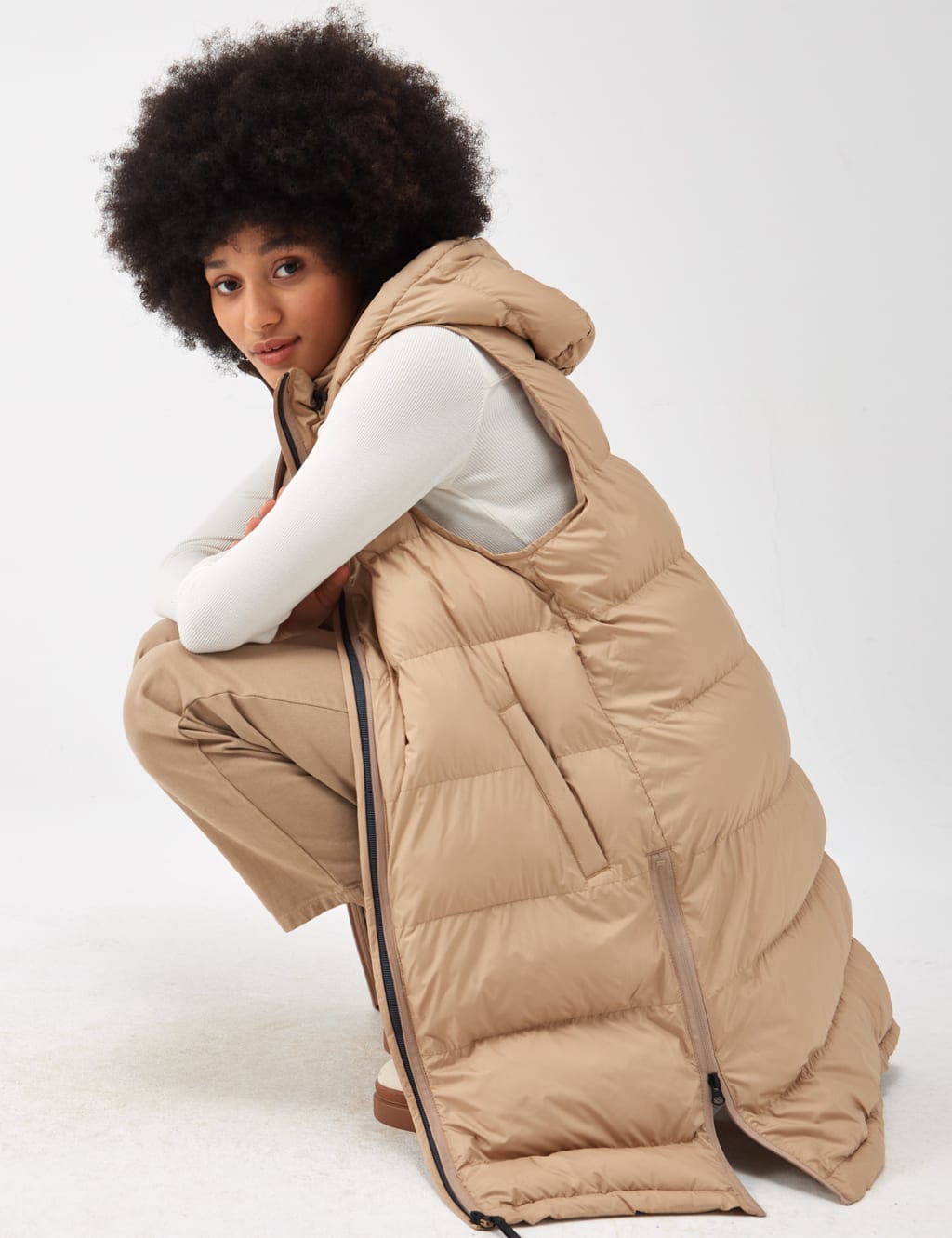 Ganella Water-Repellent Longline Gilet 7 of 8