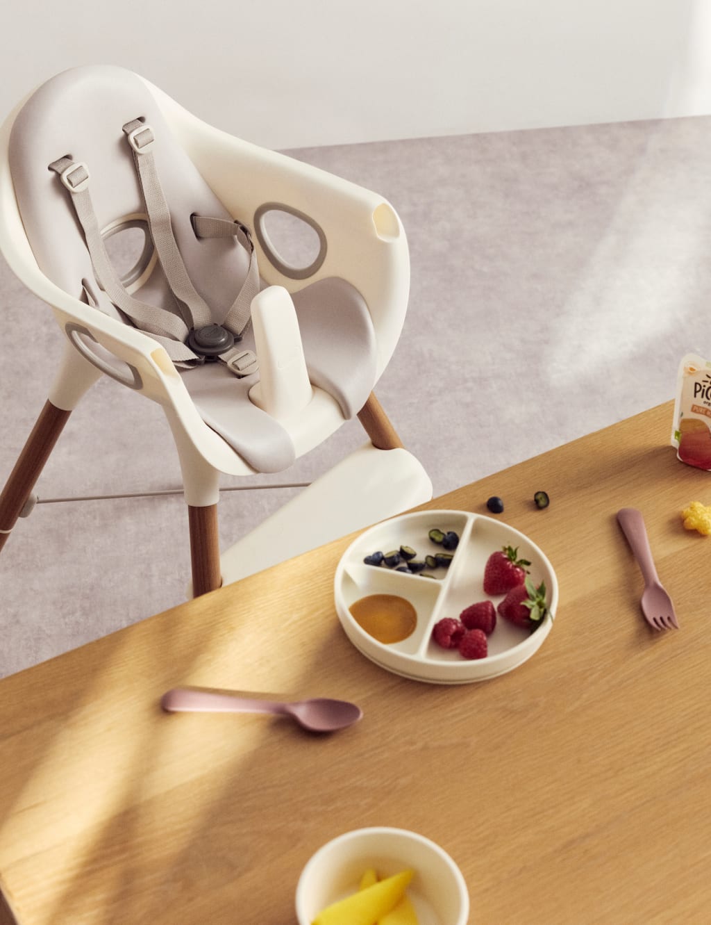 Croissant Juice Highchair 7 of 7