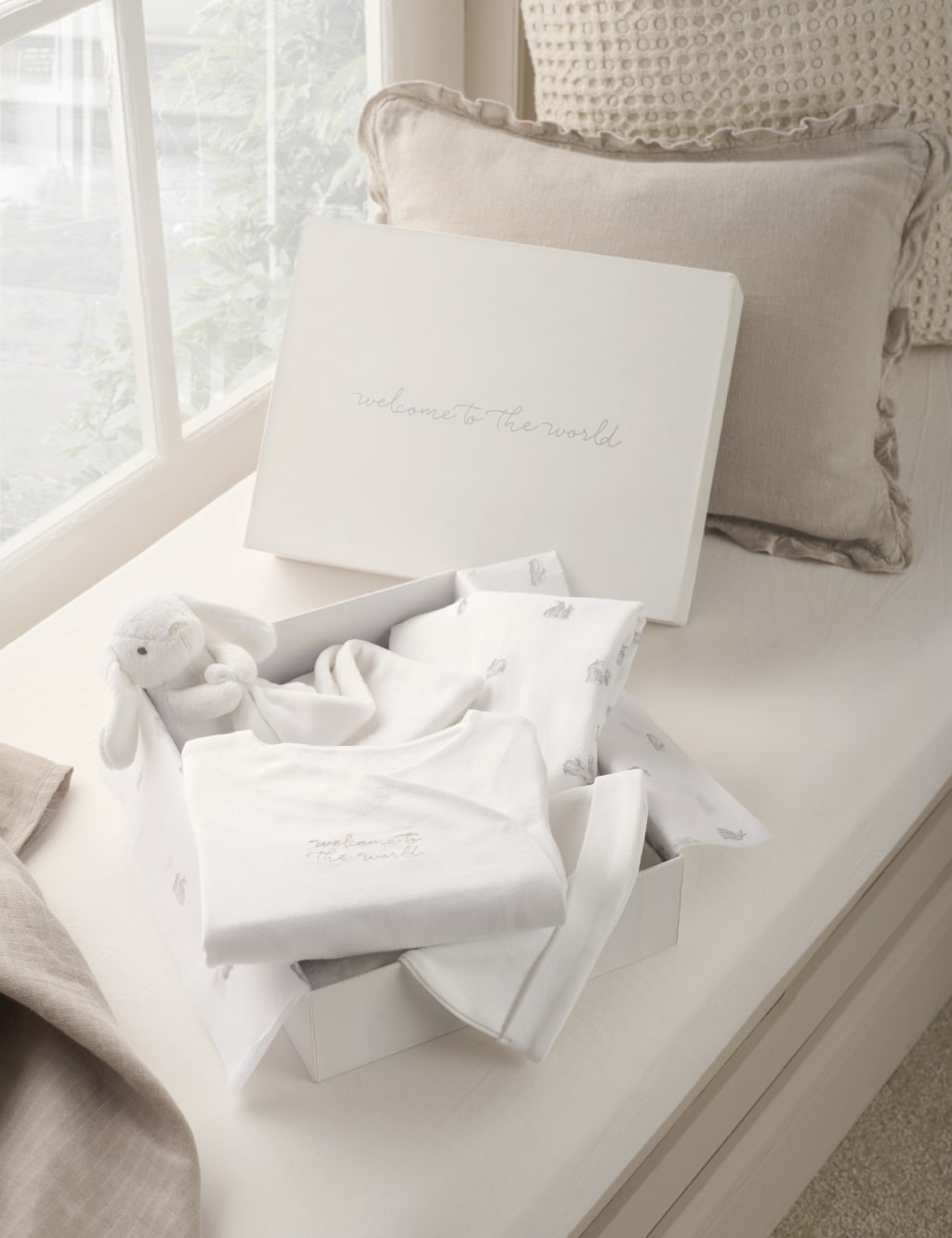 4pc Pure Cotton Bunny Gift Set (0-3 Mths) 8 of 8