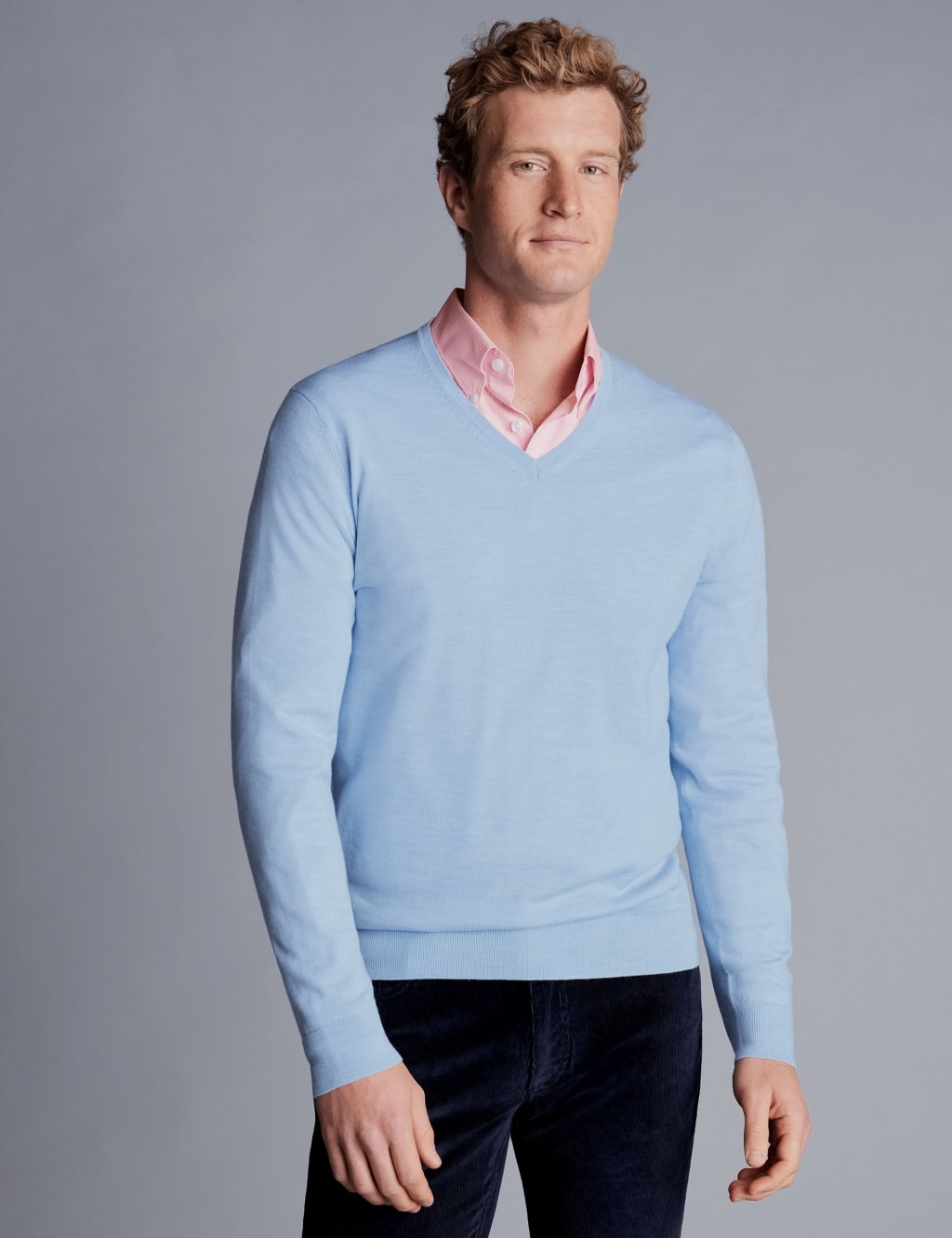 William Men's Merino Wool V-Neck Jumper Premium Breathable Warmth For All Day Versatility