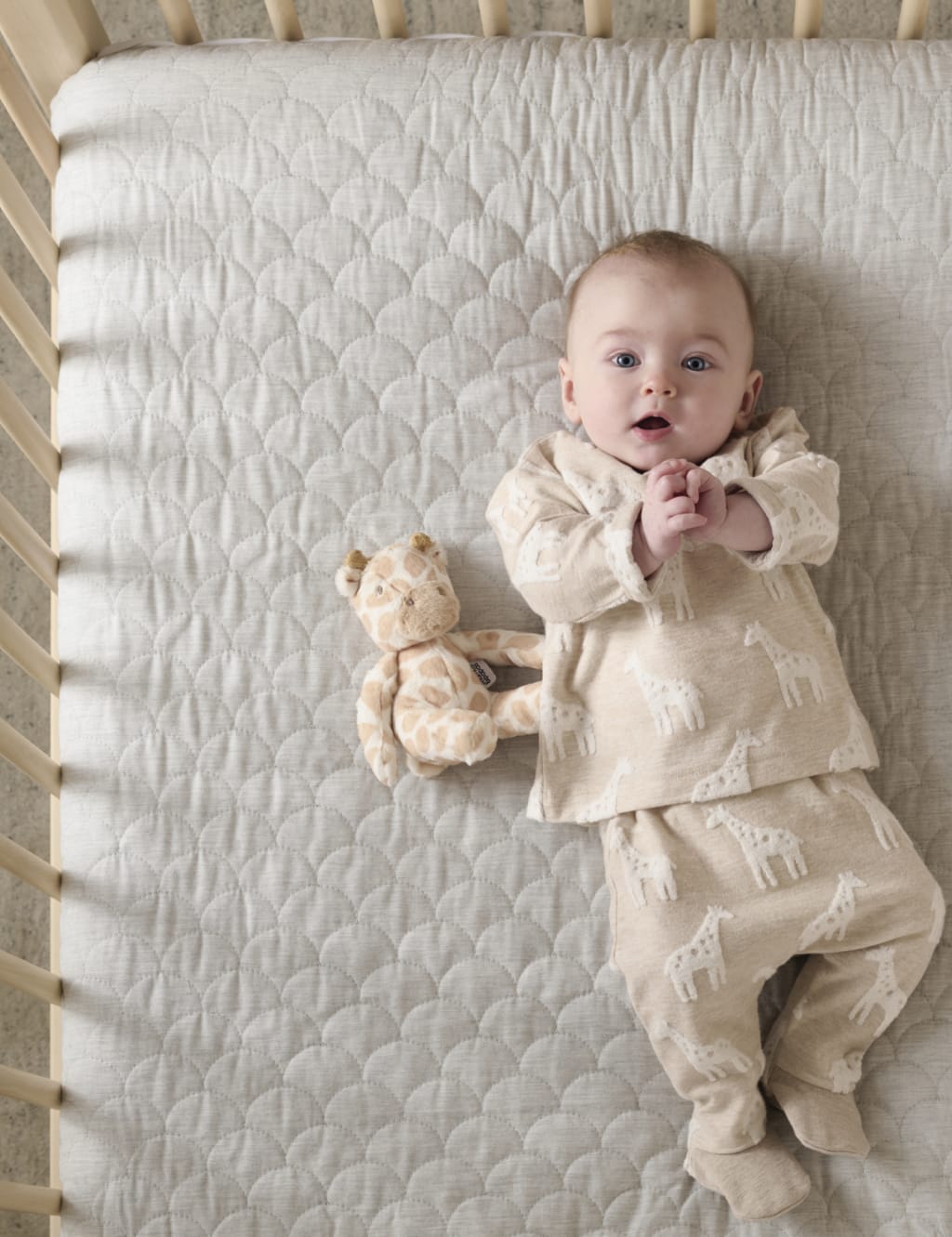 2pc Pure Cotton Giraffe Outfit (7lbs-1 Yrs) 3 of 6