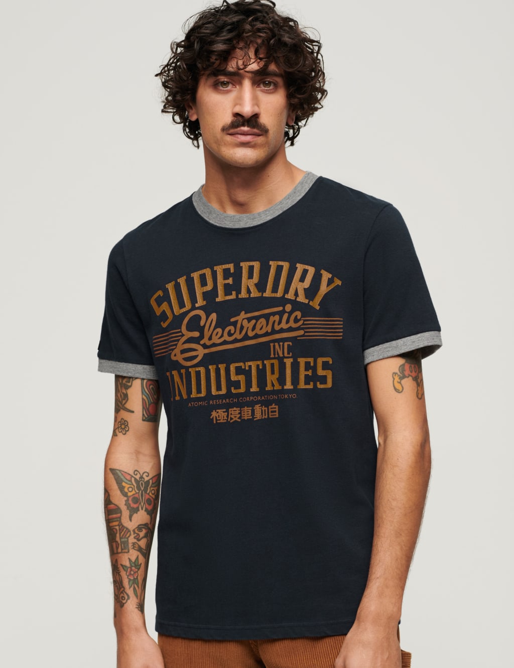 クリスマス特集2025 Pure Relaxed Cotton M&S | Superdry | T-Shirt Graphic Slogan ミュージシャン