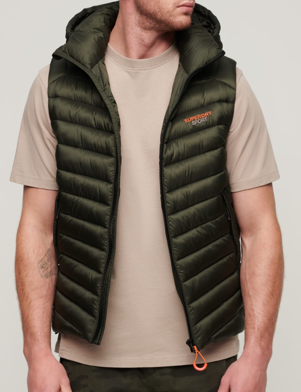 Hooded Padded Gilet 4 of 6