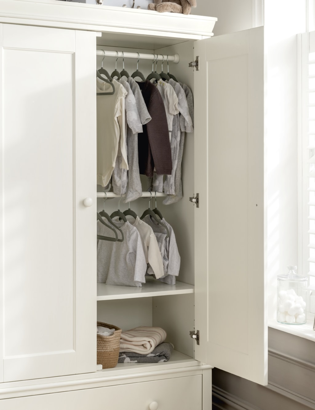 Oxford Wardrobe 4 of 6