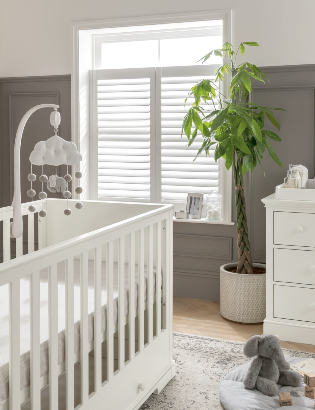 Oxford 2 Piece Cotbed Set with Dresser Mamas Papas M S