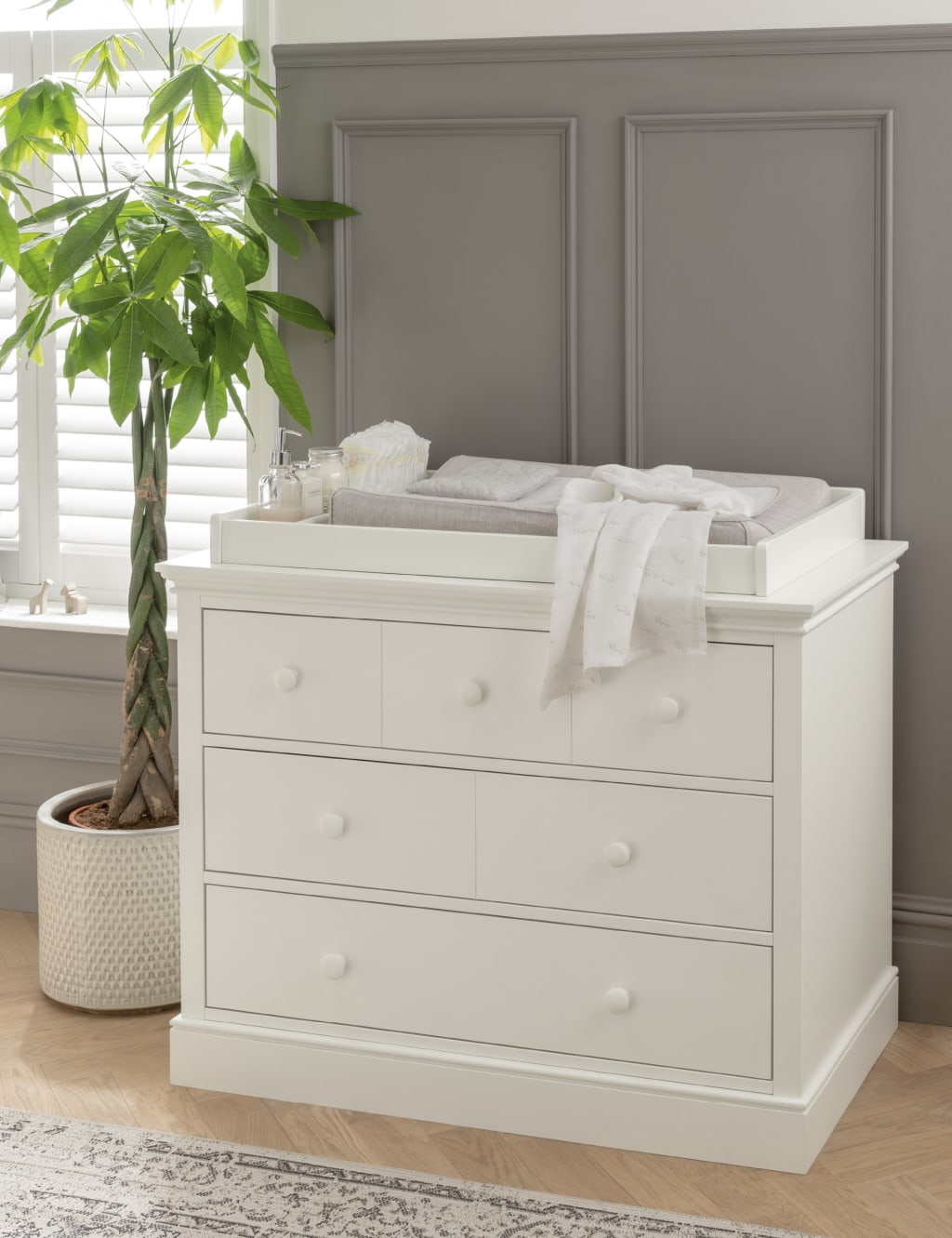 Oxford baby bed clearance