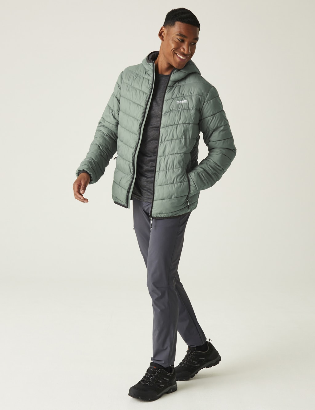 Hillpack Water-Repellent Puffer Jacket 3 of 5