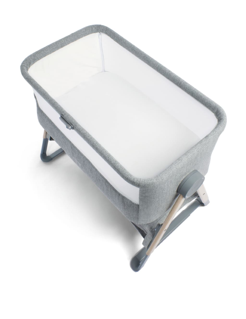 Lua Bedside Crib Bundle 8 of 9