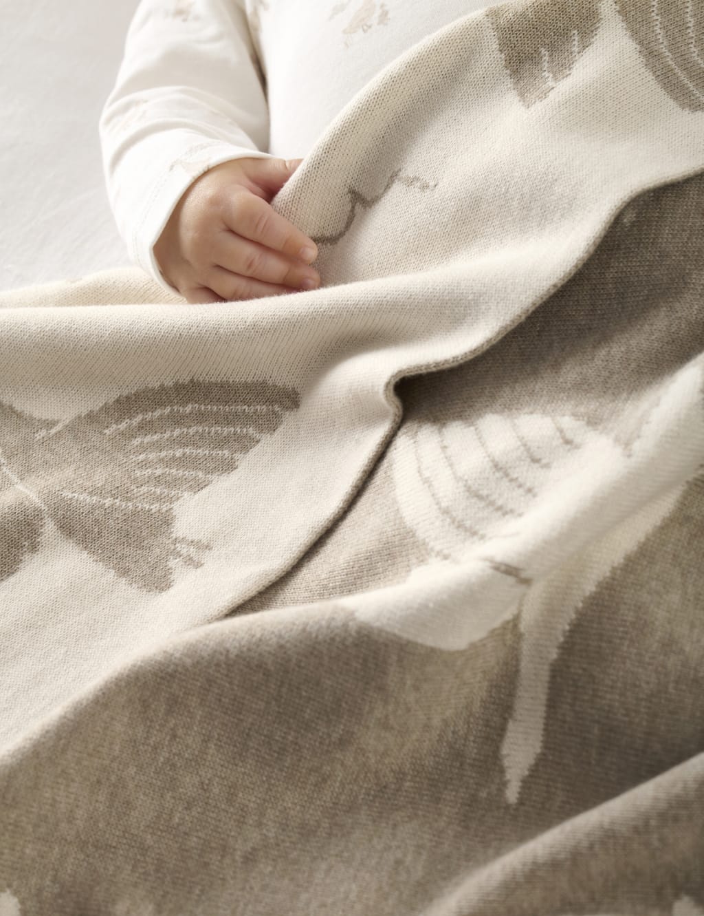 Pure Cotton Knitted Shawl 7 of 7