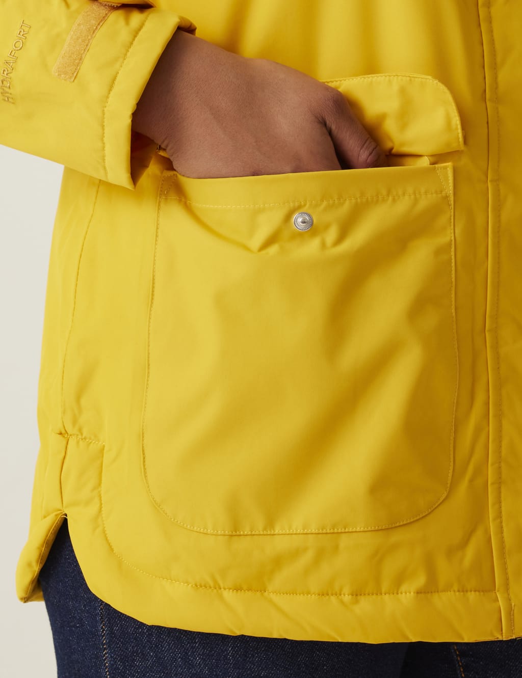 Broadia Waterproof Hooded Raincoat 7 of 7