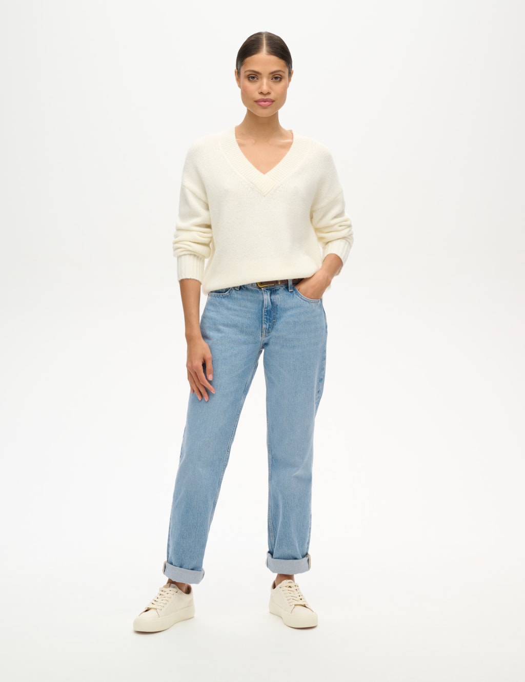 V-Neck Relaxed Jumper with Wool 2 of 7
