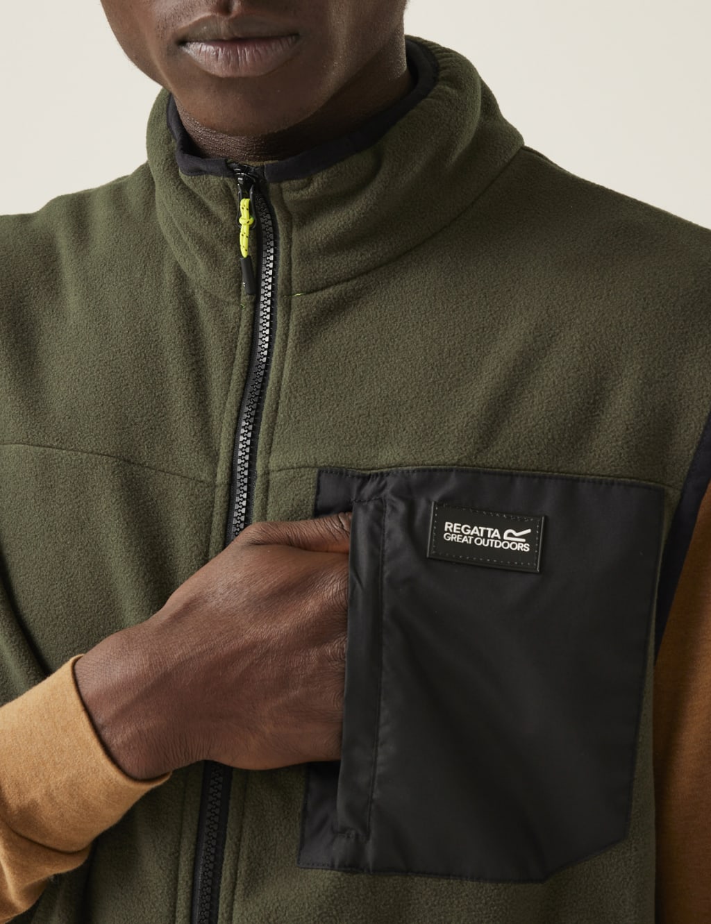 Frankie Fleece Funnel Neck Zip Up Gilet 5 of 6