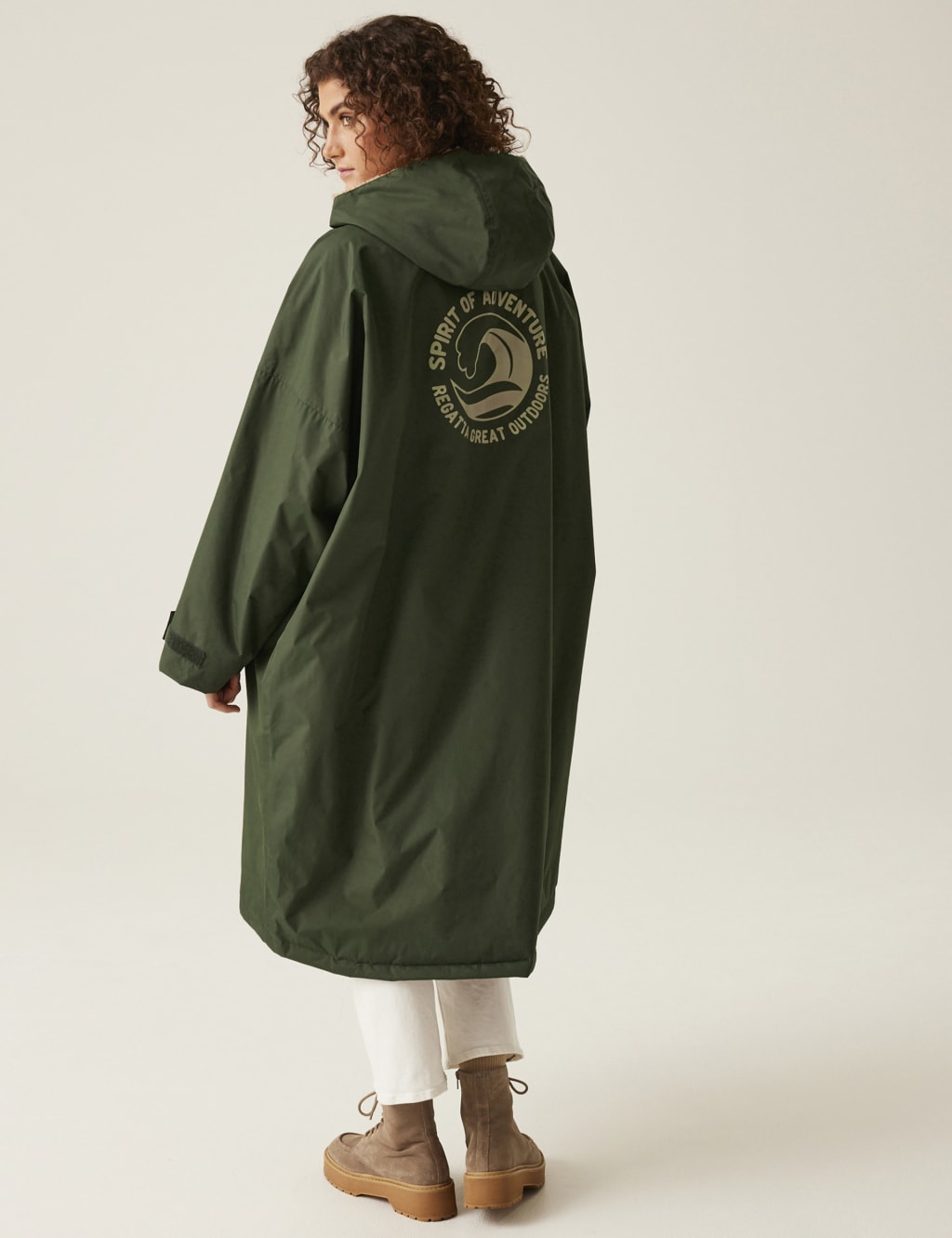 Waterproof Hooded Changing Robe 4 of 8