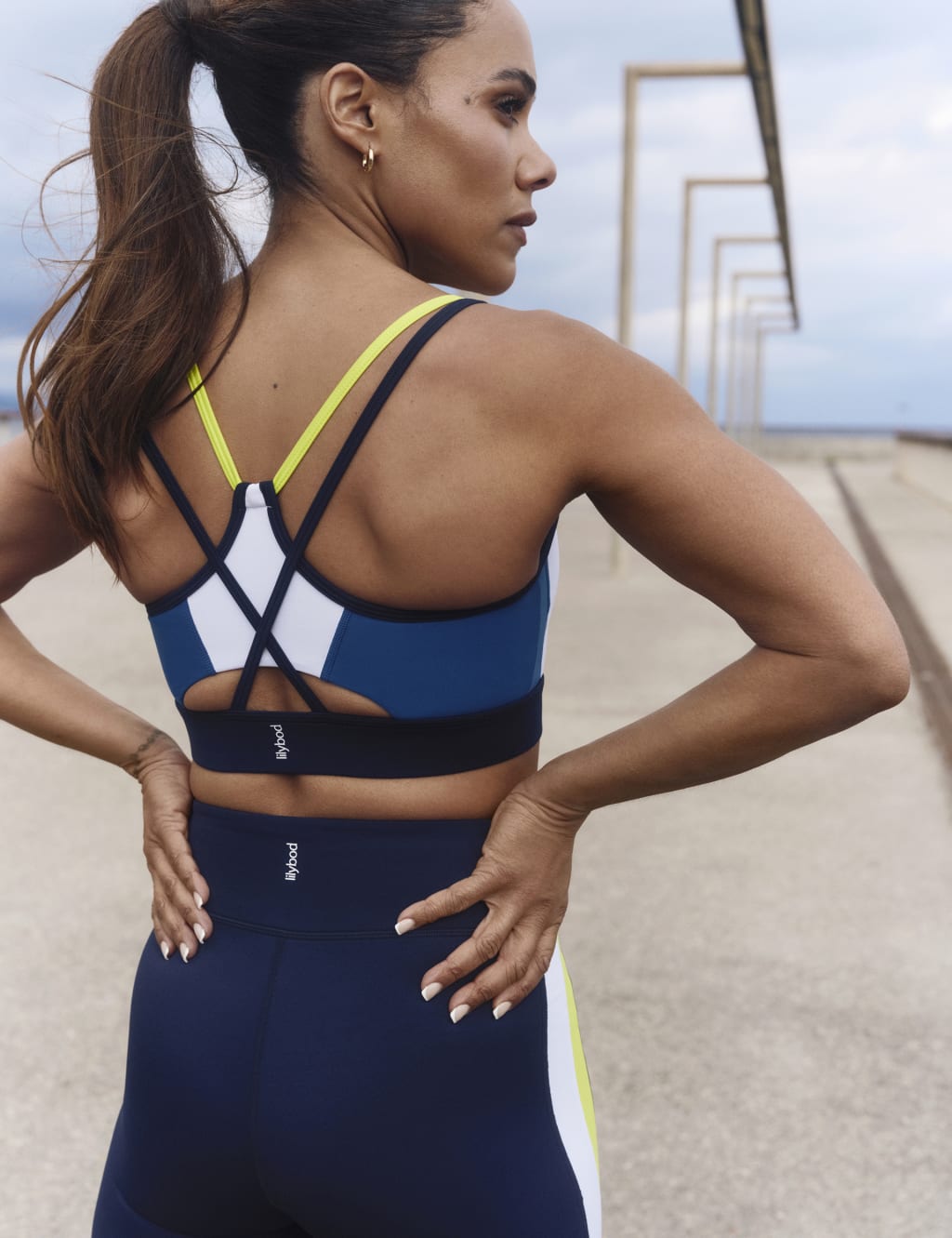 Signature-Fit Non Wired Sports Bra 8 of 8