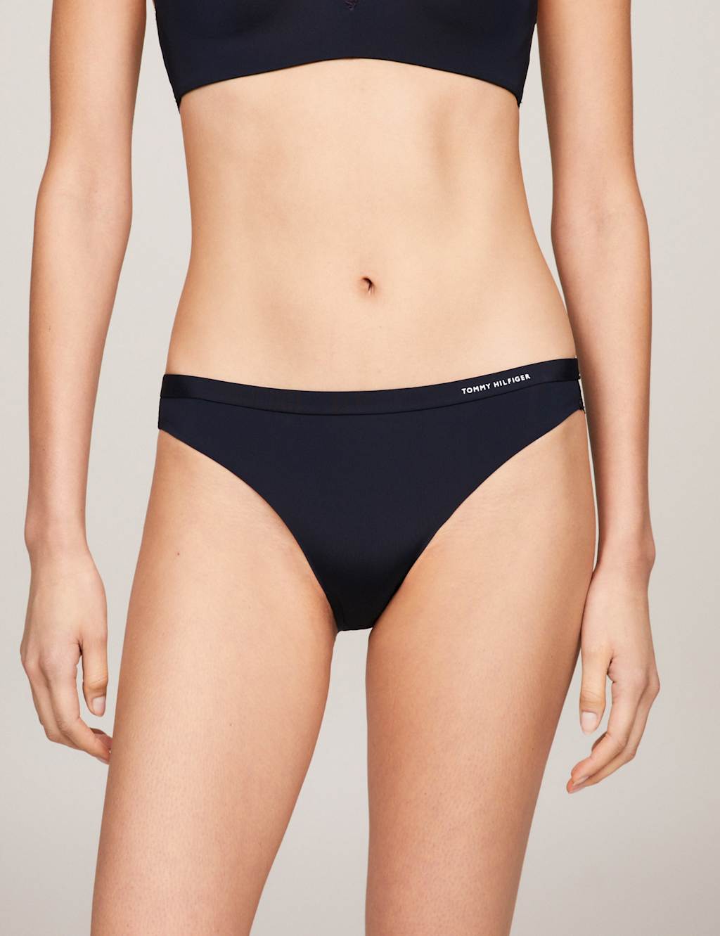 Tailored Comfort Bikini Knickers 3 of 5