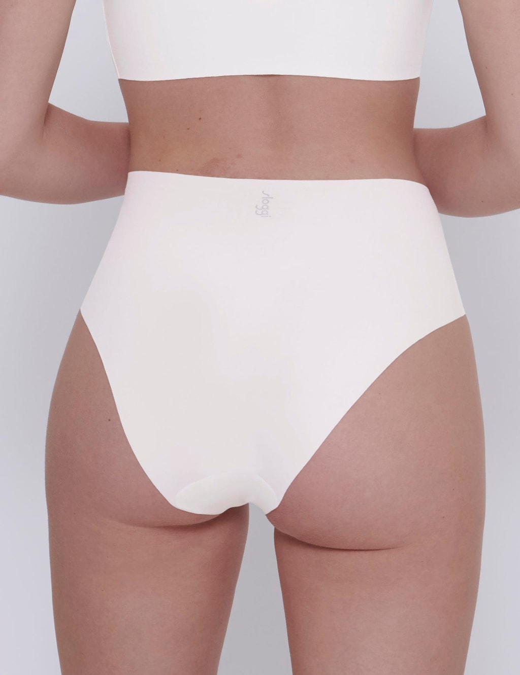Zero Feel 2.0 Seamless Non Wired Bralette 4 of 5