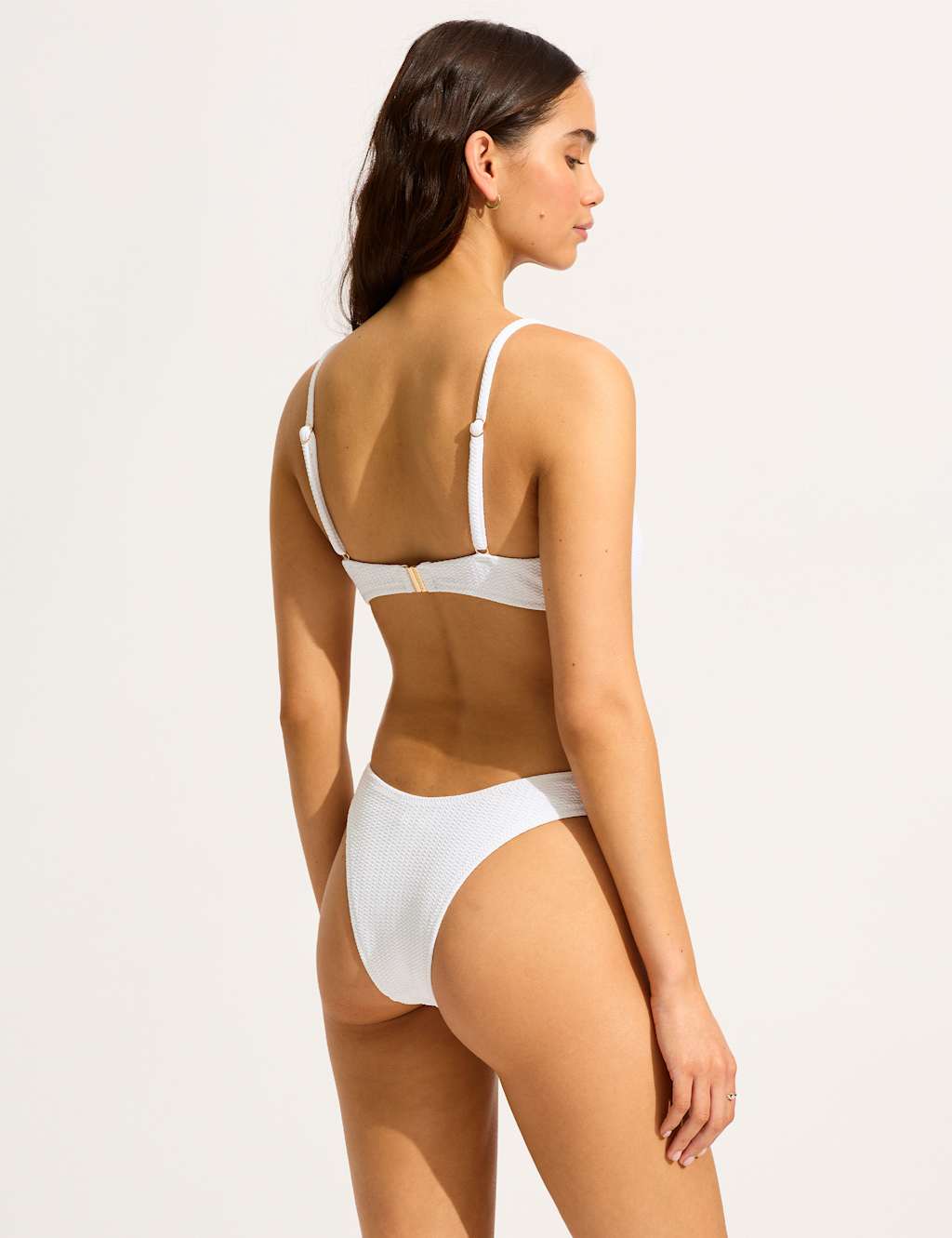 Sea Dive Textured Wired Plunge Bikini Top 5 of 5